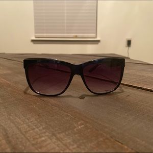 **Last Chance** Sunglasses